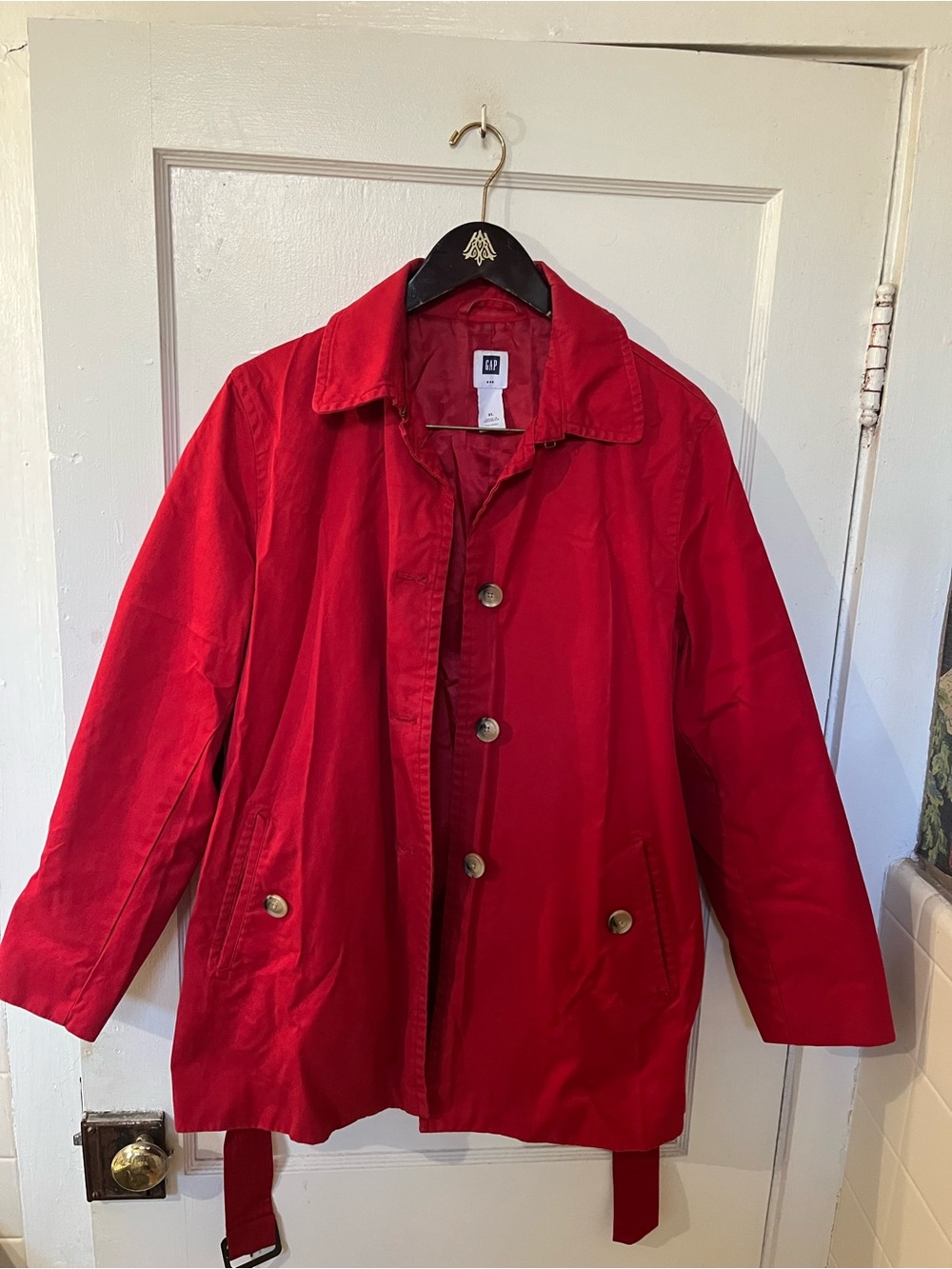 GAP Red Trench Coat XL Belted Tortoise Shell Buttons Classic Preppy